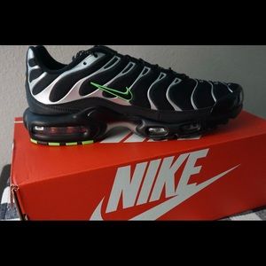 Brand New!! Nike air max plus